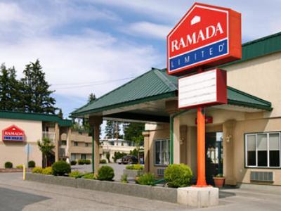Ramada By Wyndham Hotel Quesnel Exterior foto